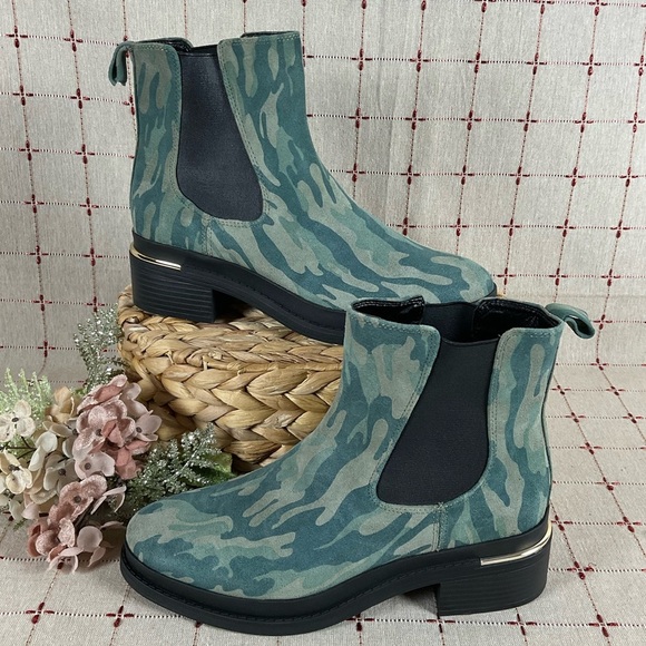 Kenneth Cole New York Shoes - Kenneth Cole New York Levon 2.0 Welt Chelsea Boot Olive Camo Ankle Boots Sz 8